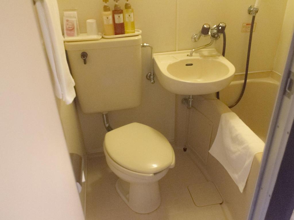 Nishi Akashi Rincarn Hotel Стая снимка